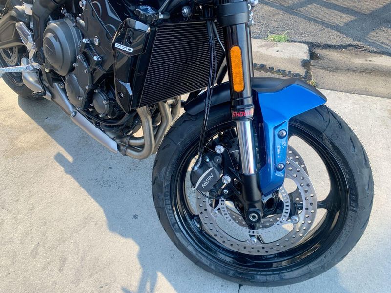New 2025 Triumph TRIDENT 660 Image 19