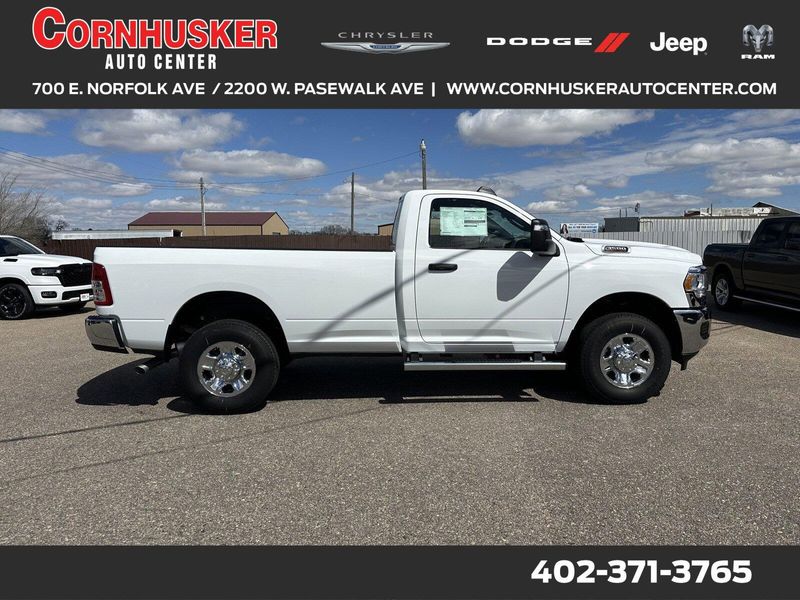 2024 RAM 3500 TradesmanImage 1