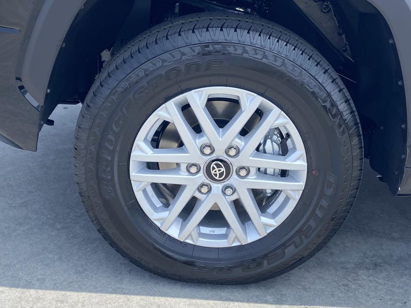 New 2025 Toyota Tundra SR5Image 8
