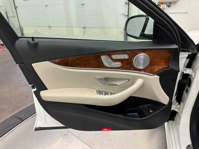 2019 Mercedes-Benz E 450 450Image 21