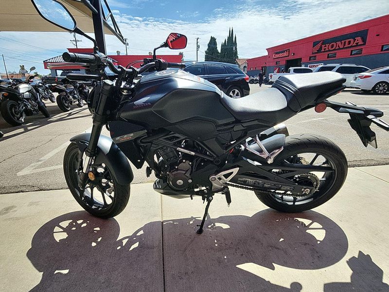 Used 2023 Honda CB300R ABS Image 15