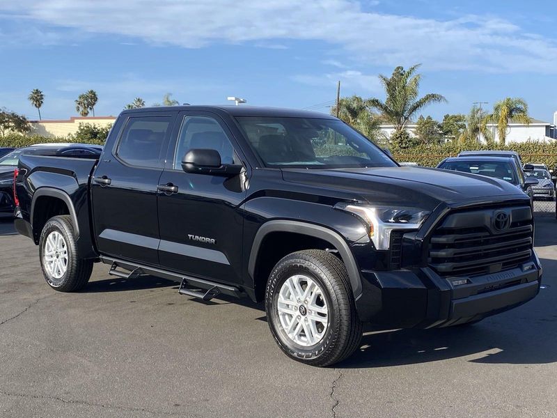 2025 Toyota Tundra SR5Image 2