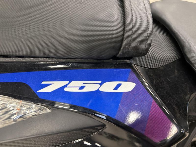 Used 2026 Suzuki GSX-R750 CA Image 28