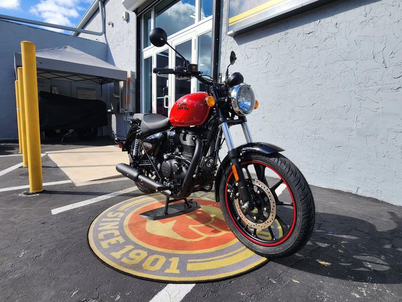 New 2024 Royal Enfield METEOR 350 Image 9