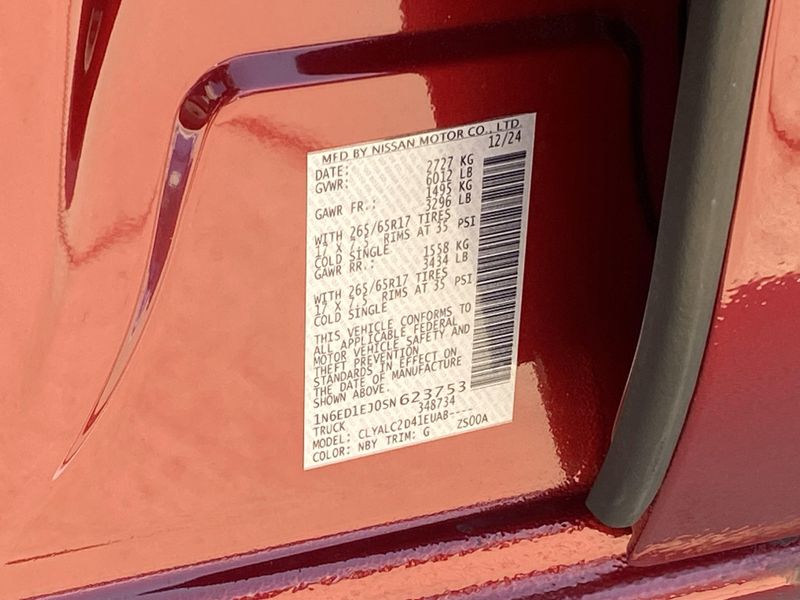 Used 2025 Nissan Frontier SVImage 30