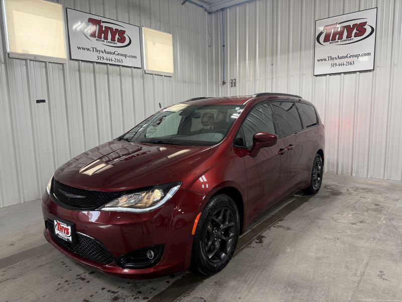 Used 2019 Chrysler Pacifica Touring L PlusImage 7