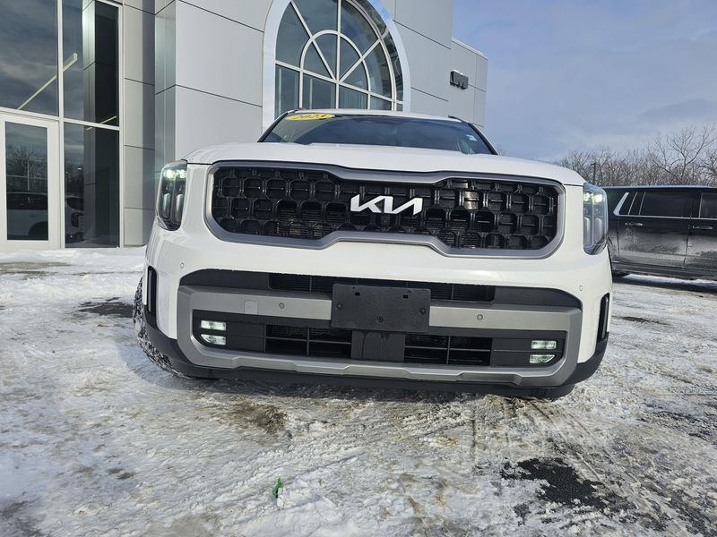 Used 2023 Kia Telluride SX Prestige X-ProImage 2
