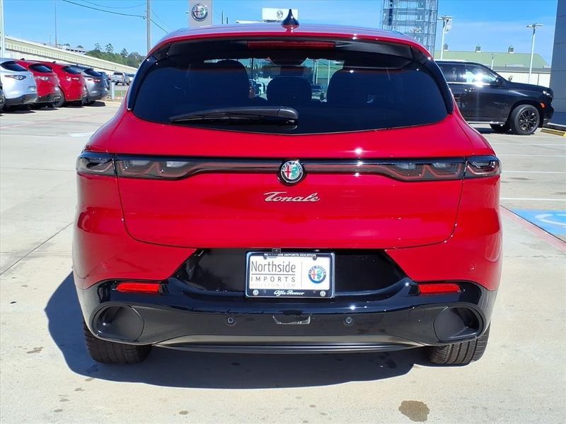New 2025 Alfa Romeo Tonale Intensa AwdImage 8