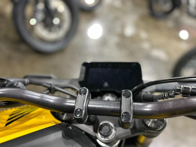 New 2025 Honda CB300R ABS Image 23