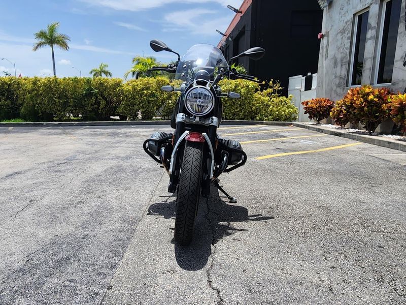 Used 2024 BMW R12 Image 2
