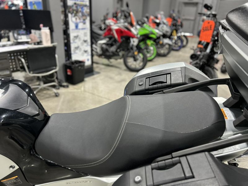 Used 2020 Kawasaki CONCOURS 14 ABS Image 18