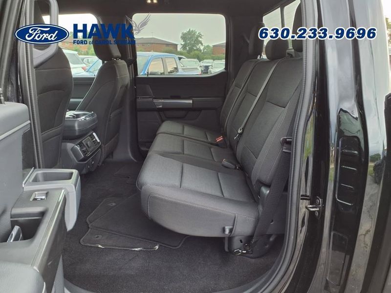 2023 Ford F-150 XLT photo 25