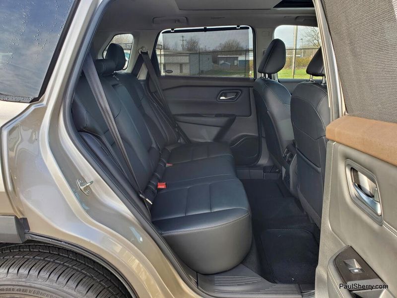 Used 2023 Nissan Rogue SL