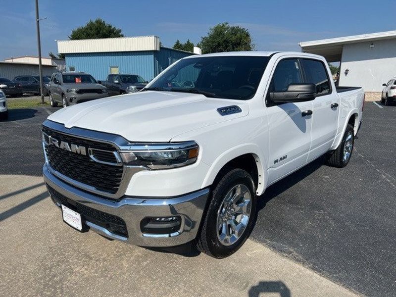 2025 RAM 1500 Big Horn Crew Cab 4x4 5