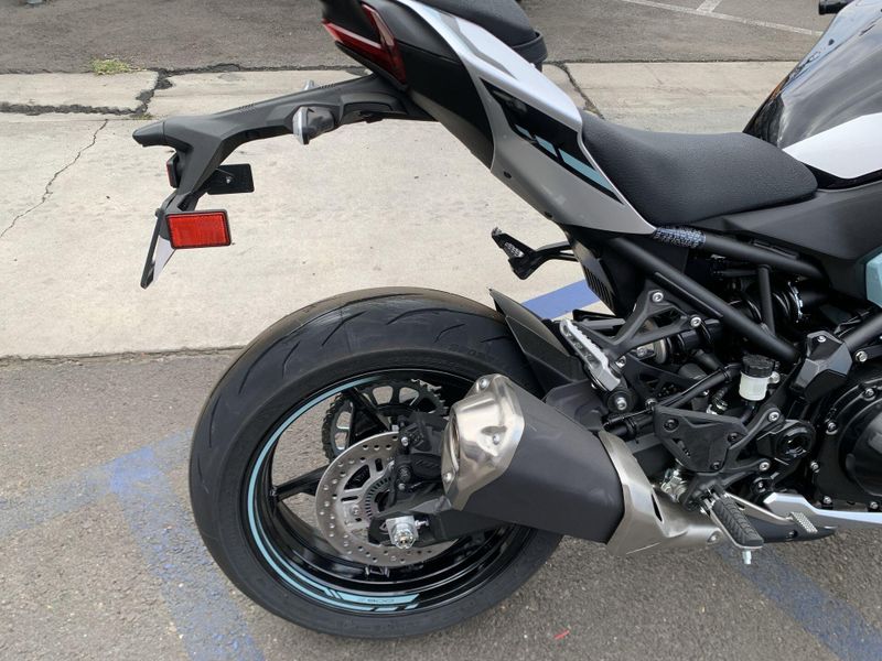 New 2025 Kawasaki Z900 ABS Image 13