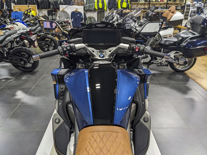 2019 BMW K 1600 B  in a IMPERIAL BLUE METALLIC exterior color. BMW Motorcycles of Miami 786-845-0052 motorcyclesofmiami.com 