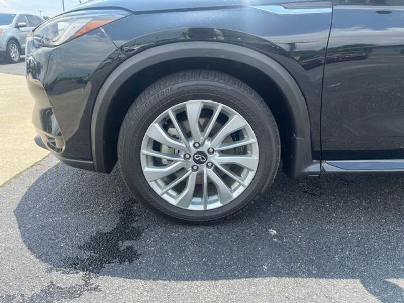 2023 INFINITI QX50 Luxe