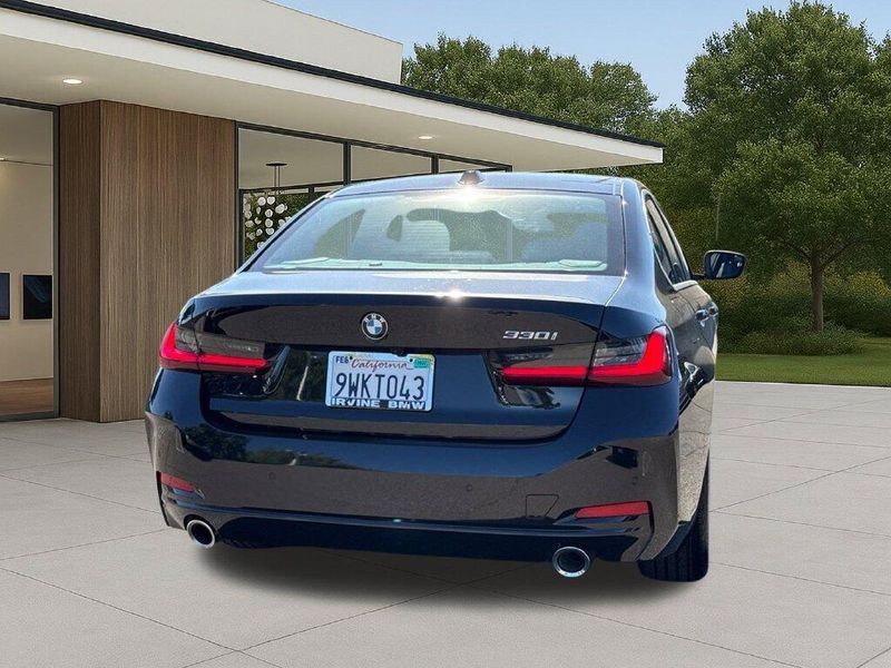 Used 2026 BMW 3 Series 330iImage 9