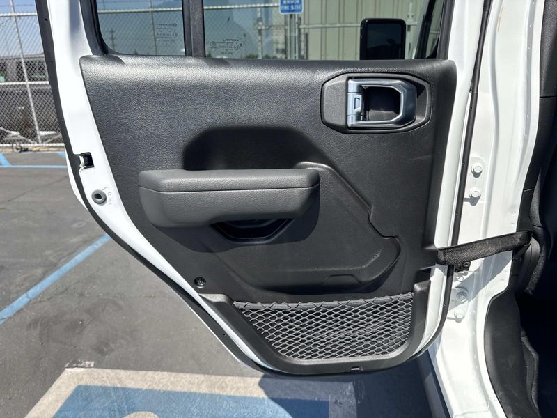 New 2026 Jeep Gladiator Rubicon 4x4