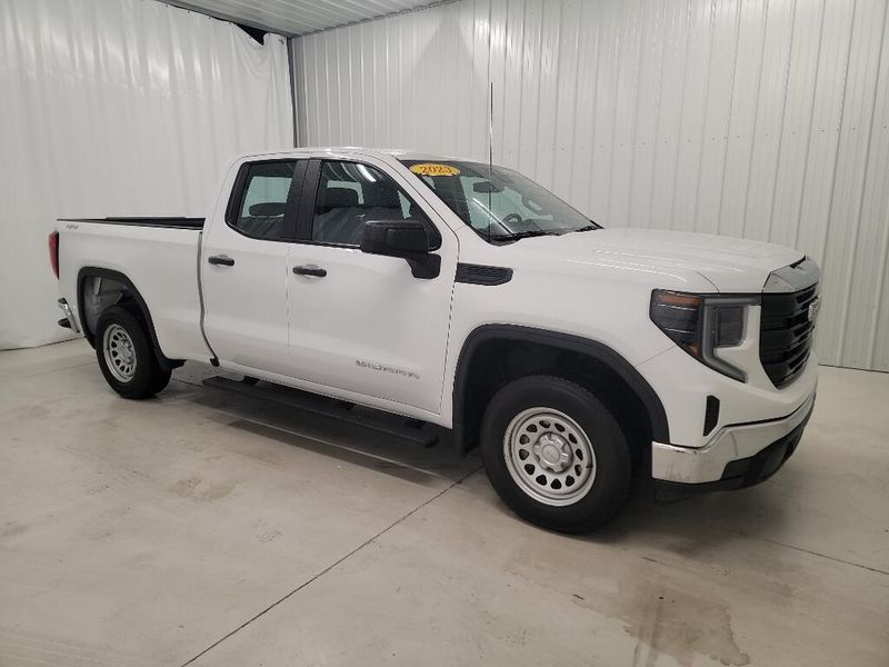 2023 Gmc Sierra 1500 Pro photo 3