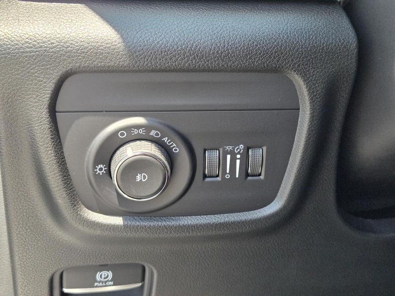 New 2026 Jeep Grand Cherokee 85th Anniversary Edition 4x4