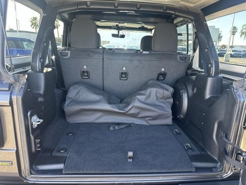 Used 2023 Jeep Wrangler SportImage 13