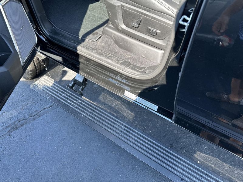 New 2025 RAM 2500 Laramie Crew Cab 4x4 6