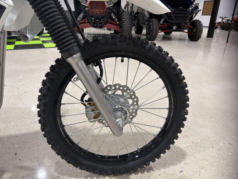 New 2026 Kawasaki KLX 140R L Image 27