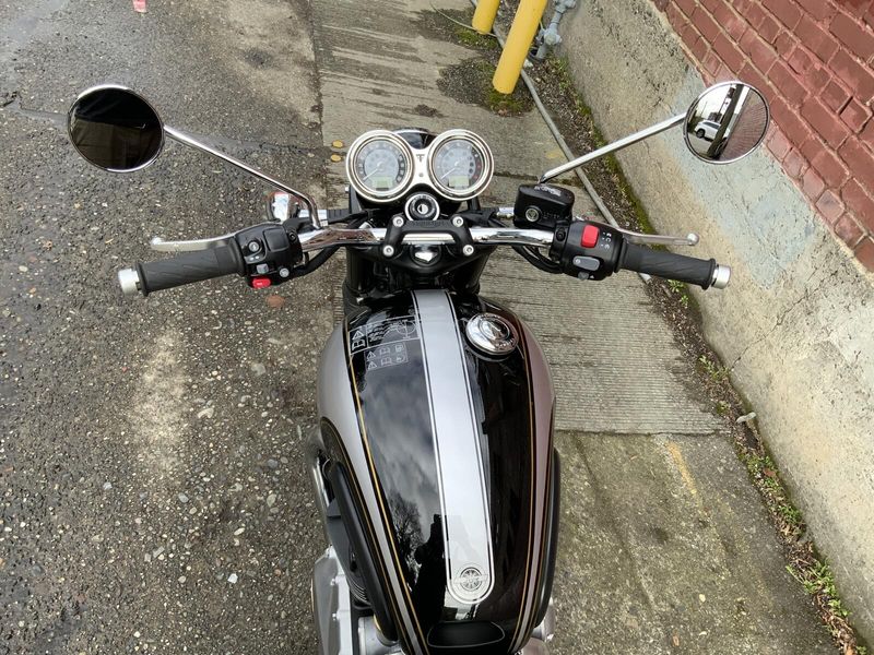 2025 Triumph Bonneville T120