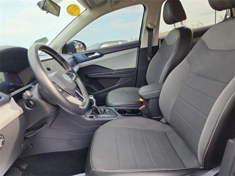 2022 Volkswagen Taos 1.5T SEImage 20