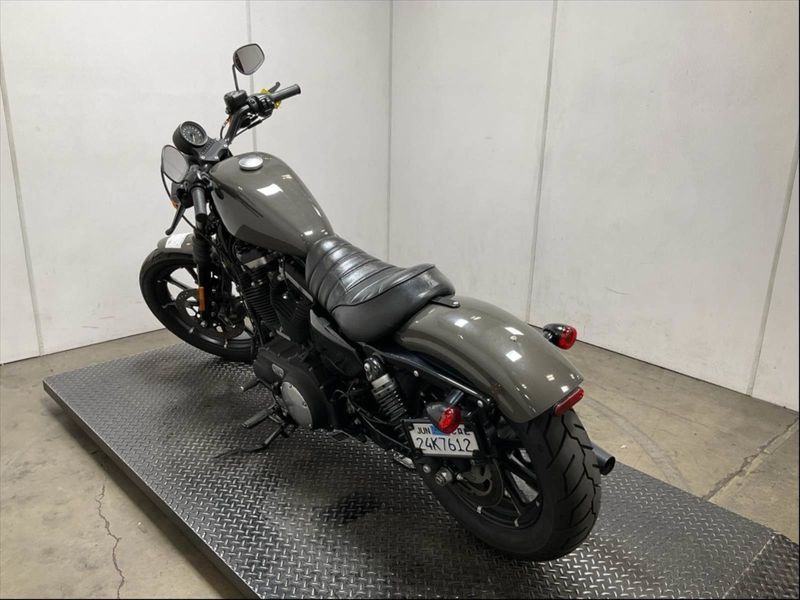 2019 Harley-Davidson Sportster in a INDUSTRIAL GRAY exterior color. BMW Motorcycles of Temecula – Southern California (951) 506-6903 bmwmotorcyclesoftemecula.com 