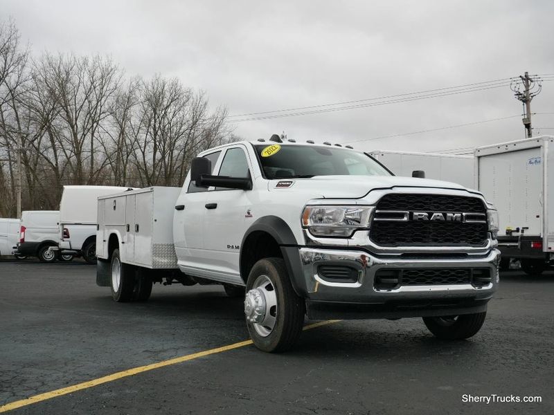 2022 RAM 5500 Tradesman Chassis Crew Cab 4x4 84
