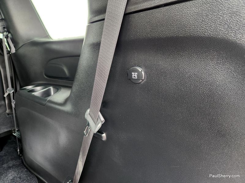 New 2026 Chrysler Voyager Lx