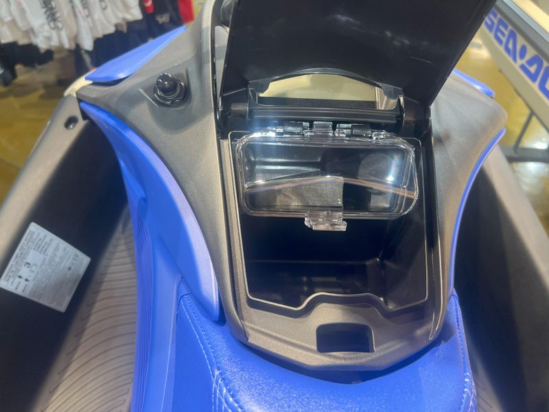 2025 Sea-Doo SPARK FOR 3 90 TRIXX (SOUND SYSTEM) Image 14