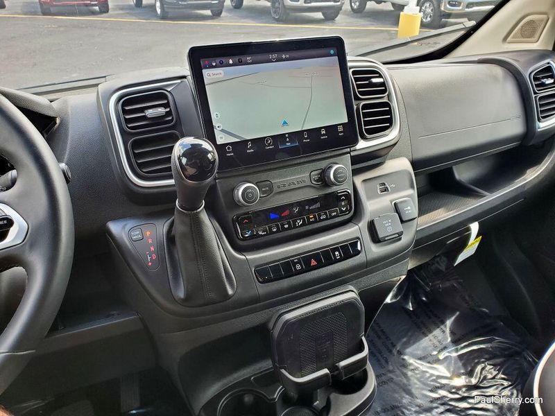 2024 RAM Promaster 2500 Slt+ Window Van High Roof 159