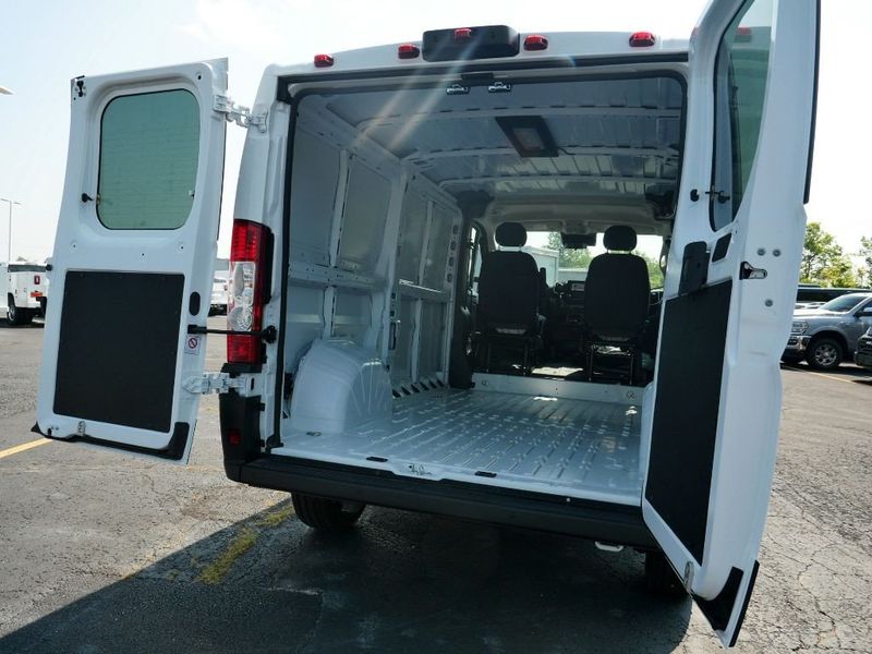 2024 RAM ProMaster 1500 SLTImage 13