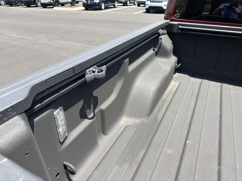Used 2021 Jeep Gladiator MojaveImage 24