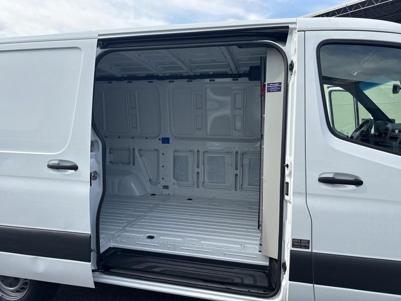 2019 Freightliner Sprinter 2500 