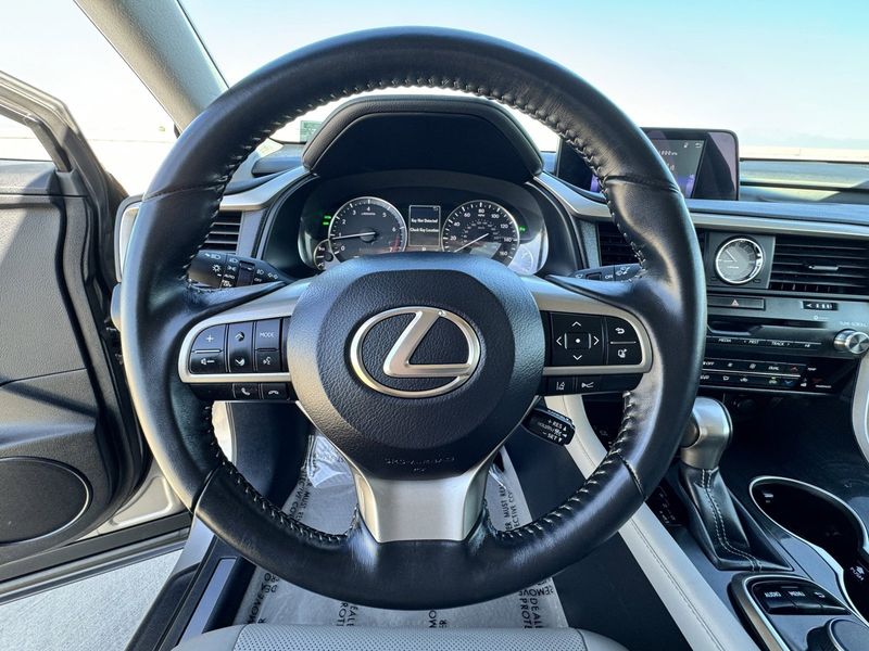 2019 Lexus RX 350Image 24