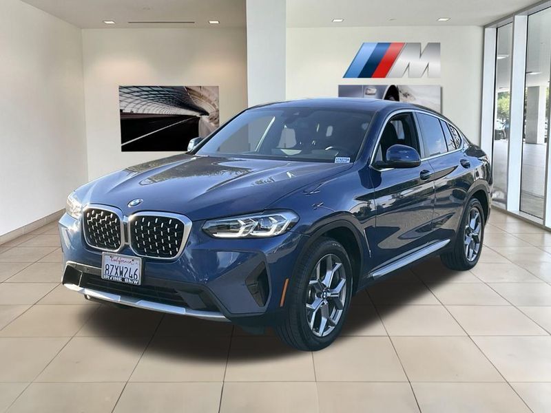 2022 BMW X4 xDrive30iImage 6