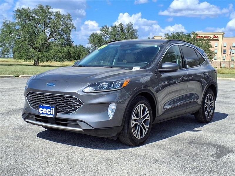 2021 Ford Escape SEL Hybrid photo 13