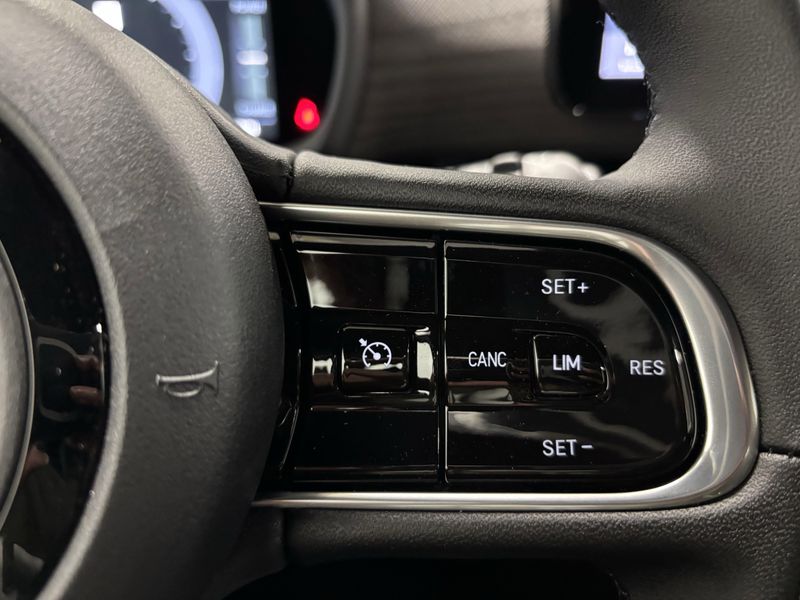 New 2025 Fiat 500e Giorgio Armani Collector