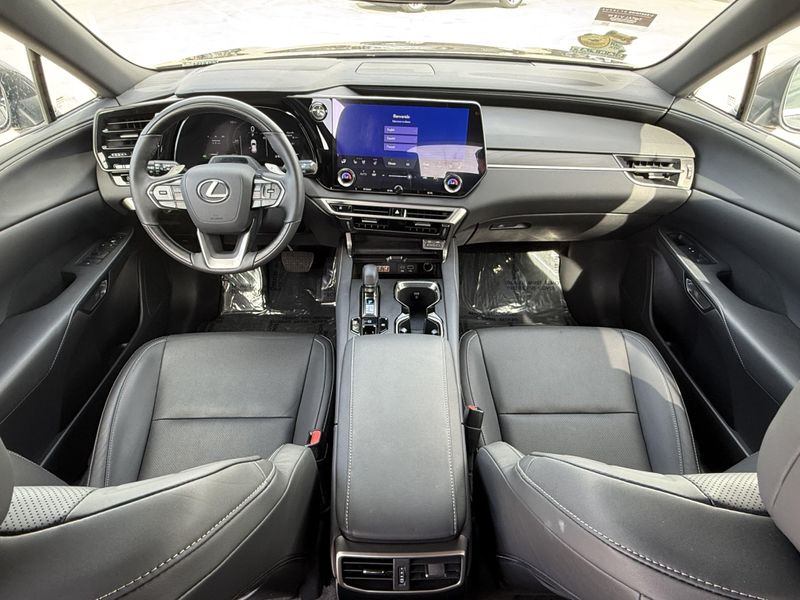 Used 2026 Lexus RX 350h PremiumImage 30