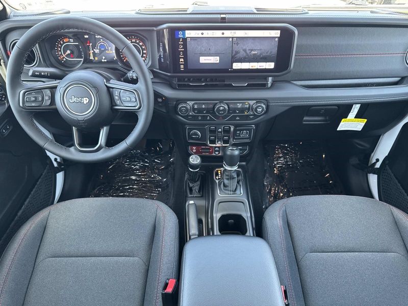 New 2026 Jeep Wrangler 4-door Rubicon