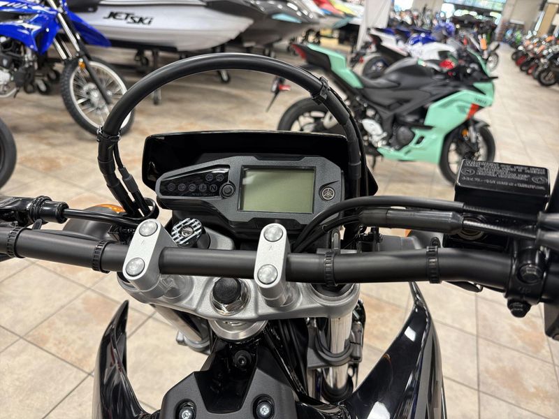 New 2026 Yamaha WR125R Image 24