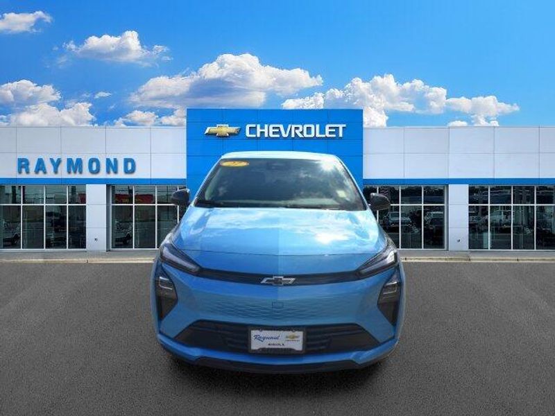 New 2027 Chevrolet Bolt EV LTImage 9