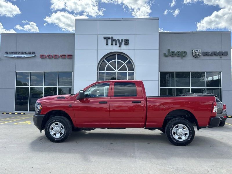 2024 RAM 2500 Tradesman Crew Cab 4x4 6