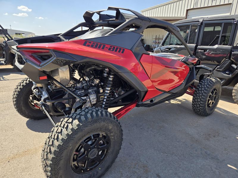 NEW 2026 CAN-AM MAVERICK R X 999T DCT Image 5