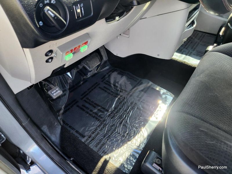 Used 2013 Dodge Grand Caravan SXT