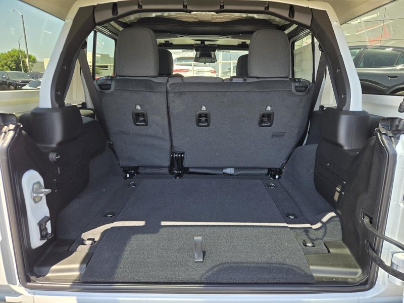 New 2026 Jeep Wrangler 4-door Rubicon